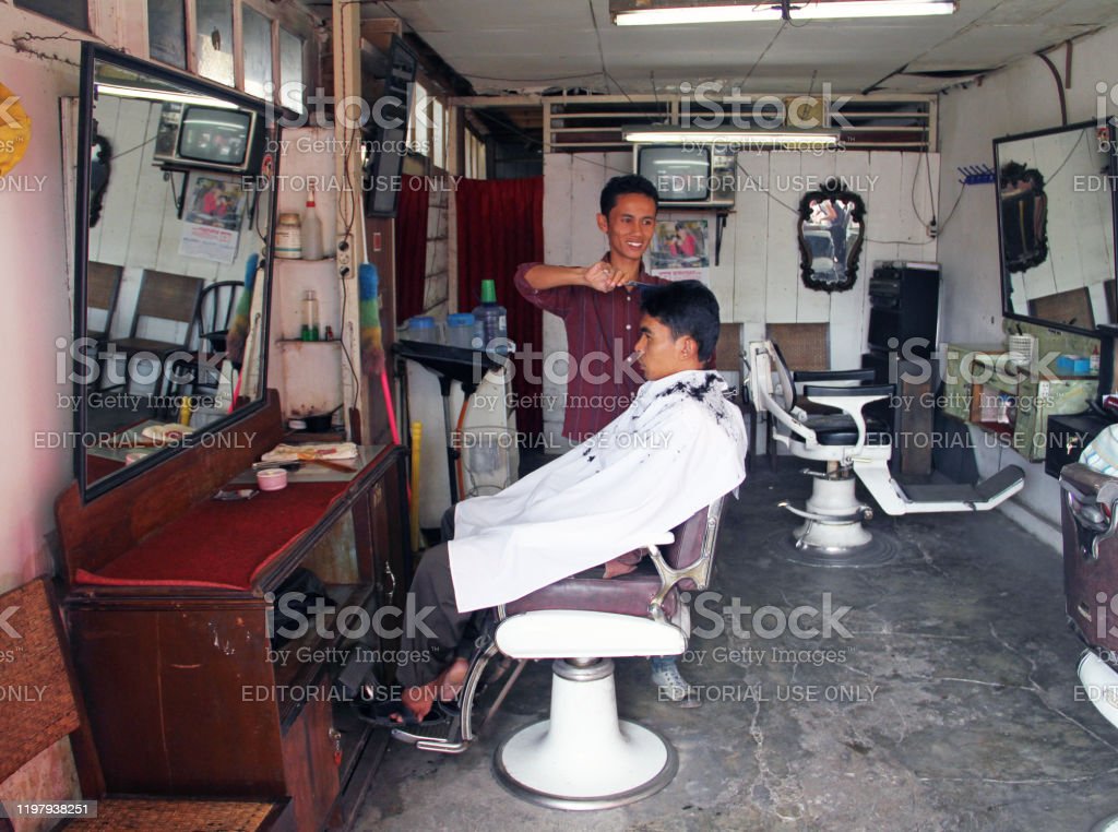 Detail Foto Barbershop Indonesia Nomer 16