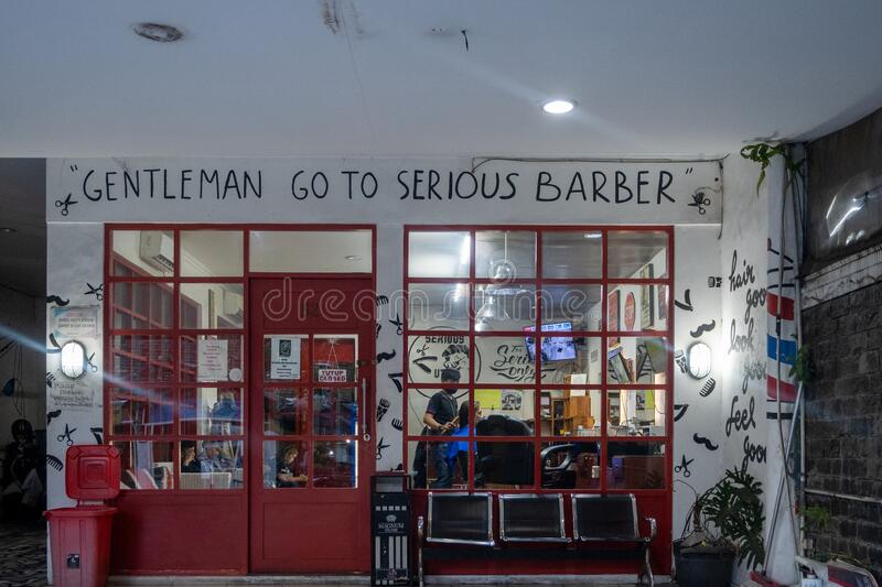 Detail Foto Barbershop Indonesia Nomer 37