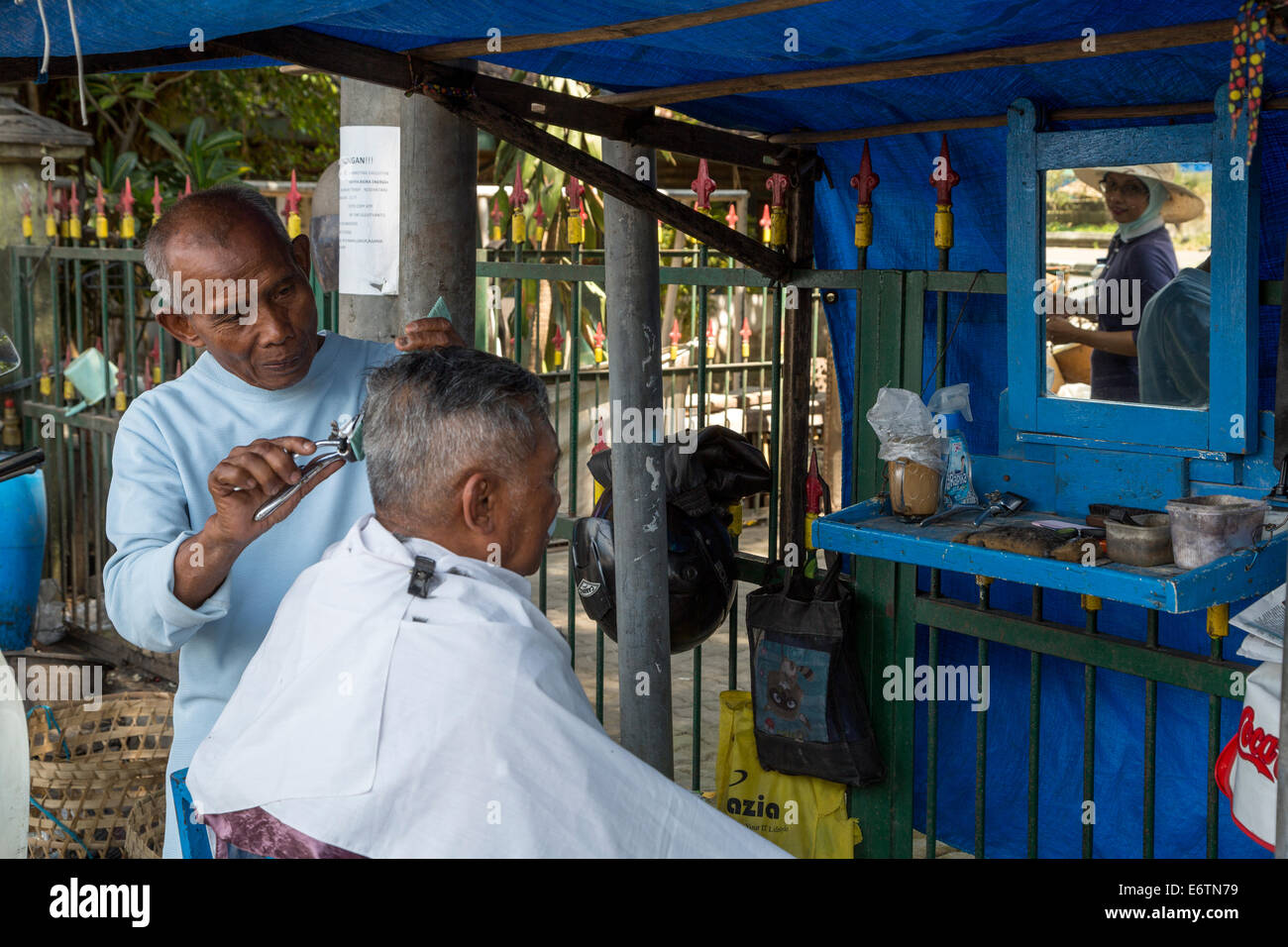 Detail Foto Barbershop Indonesia Nomer 40