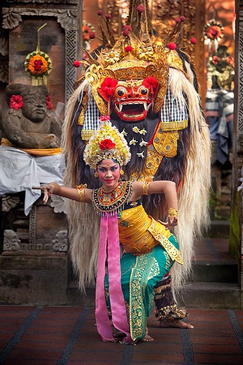 Detail Foto Barong Bali Nomer 42