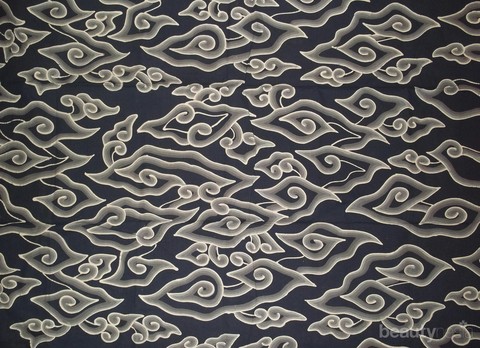 Detail Foto Batik Mega Mendung Nomer 45