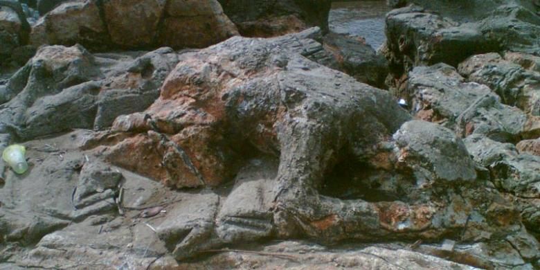 Detail Foto Batu Malin Kundang Nomer 37