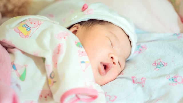 Detail Foto Bayi 2 Bulan Nomer 9