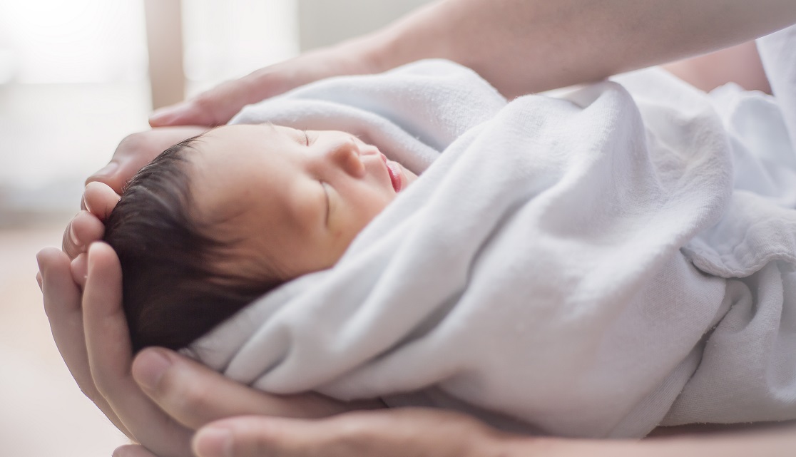 Detail Foto Bayi Baru Lahir Perempuan Nomer 14