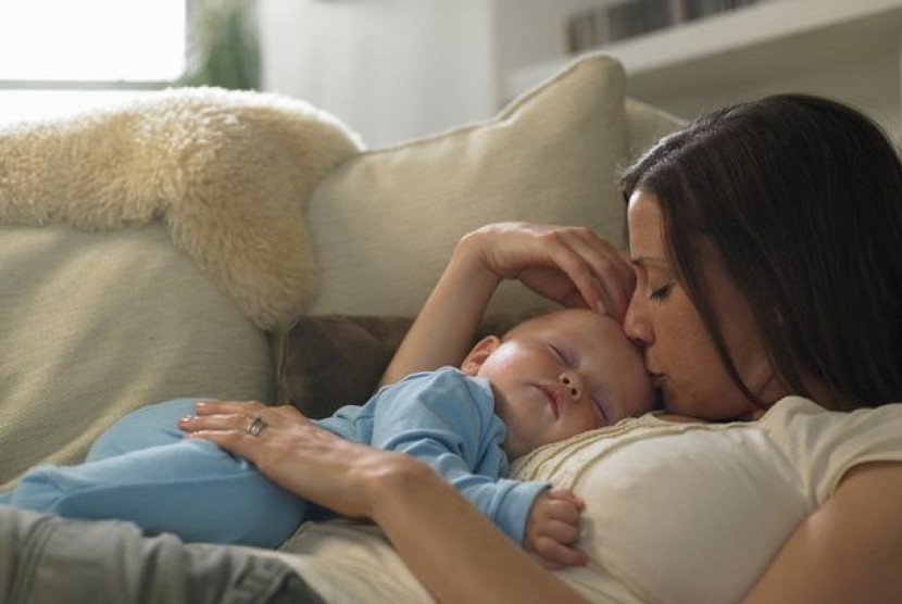 Detail Foto Bayi Dan Ibu Nomer 39