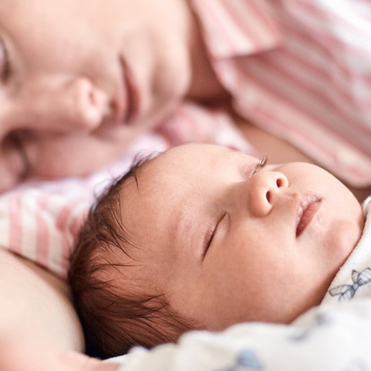 Detail Foto Bayi Dan Ibu Nomer 44