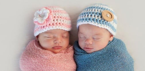 Foto Bayi Kembar Laki Laki Dan Perempuan Lucu - KibrisPDR