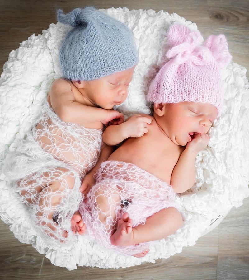 Detail Foto Bayi Kembar Laki Laki Dan Perempuan Lucu Nomer 3