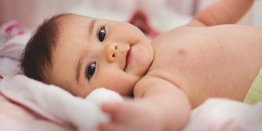 Detail Foto Bayi Laki Laki Tampan Nomer 16