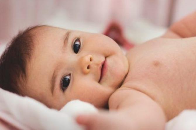 Detail Foto Bayi Laki Laki Yang Lucu Nomer 28