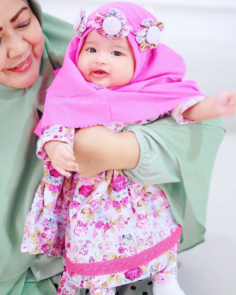 Detail Foto Bayi Lucu Berjilbab Nomer 17