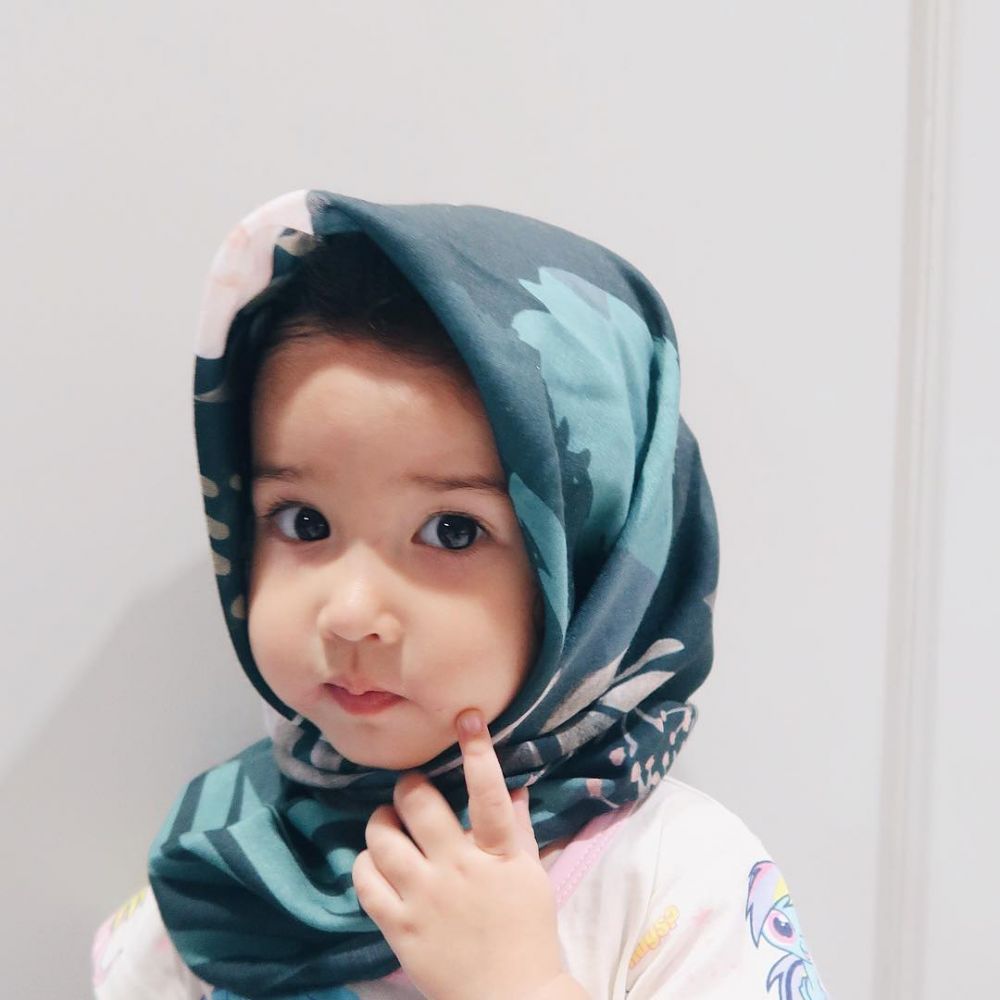 Detail Foto Bayi Lucu Berjilbab Nomer 47