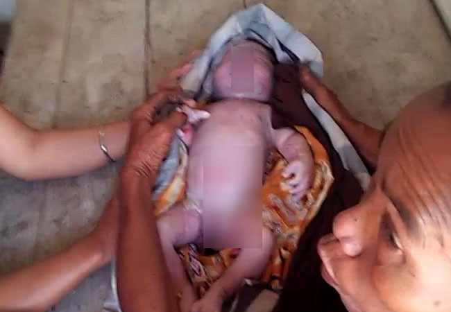 Detail Foto Bayi Perempuan Baru Lahir Nomer 18
