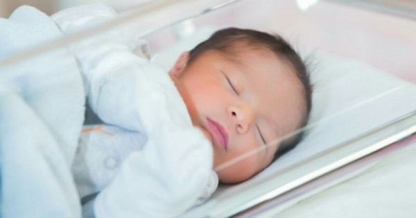 Detail Foto Bayi Perempuan Baru Lahir Nomer 9