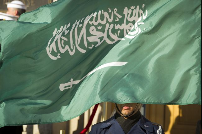 Detail Foto Bendera Arab Saudi Nomer 14