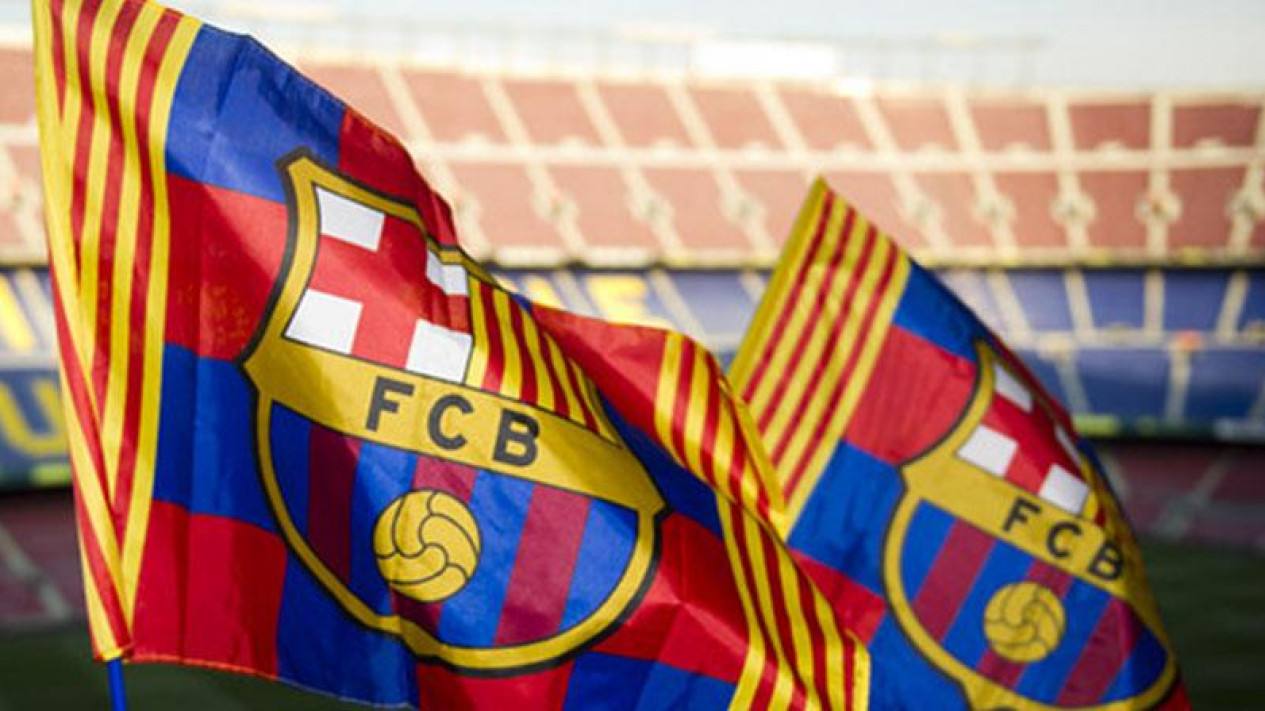 Detail Foto Bendera Barcelona Nomer 12