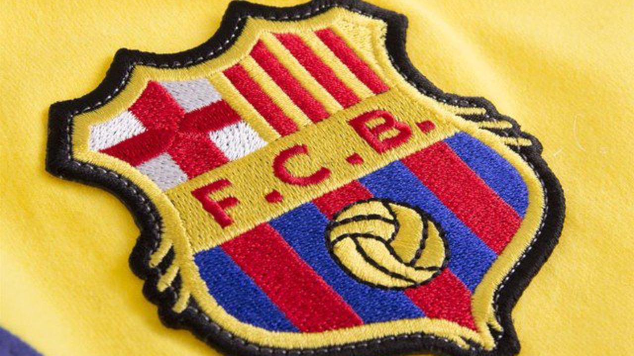 Detail Foto Bendera Barcelona Nomer 19