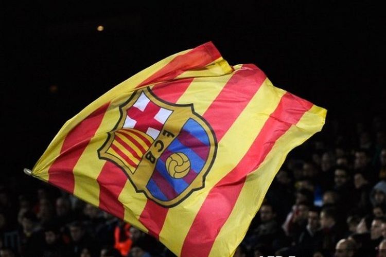 Detail Foto Bendera Barcelona Nomer 43