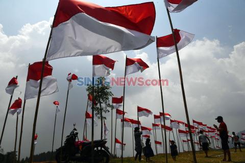 Detail Foto Bendera Merah Putih Berkibar Nomer 22