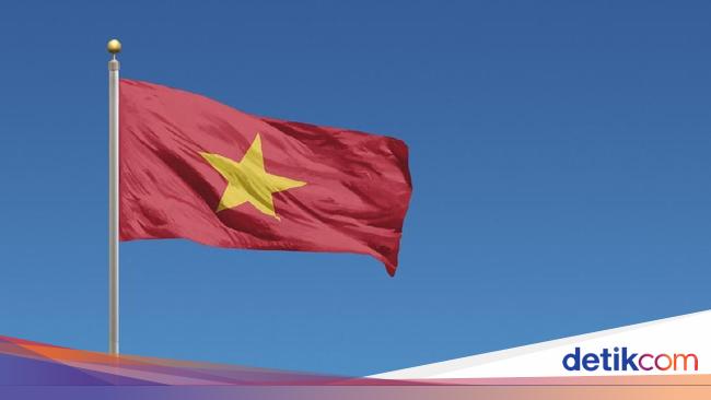 Detail Foto Bendera Vietnam Nomer 3