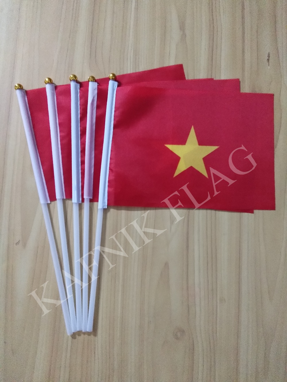 Detail Foto Bendera Vietnam Nomer 37