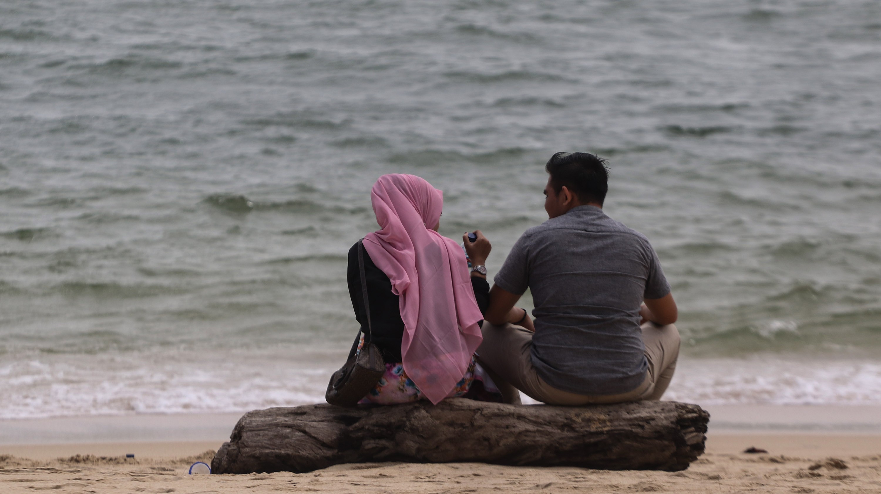 Detail Foto Berdua Di Pantai Nomer 6