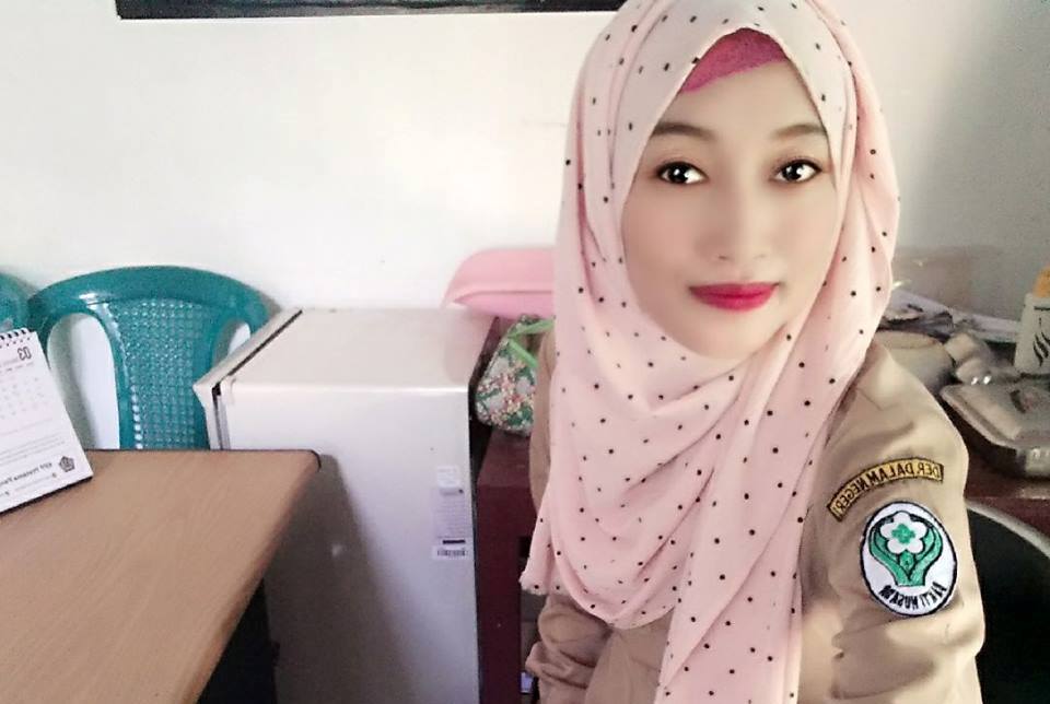 Detail Foto Bidan Cantik Nomer 27