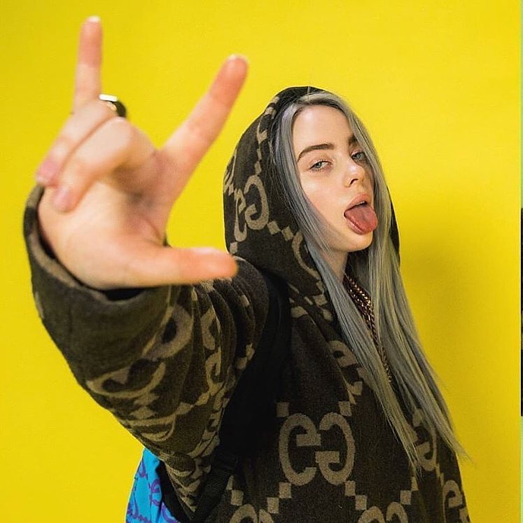 Detail Foto Billie Eilish Keren Nomer 12