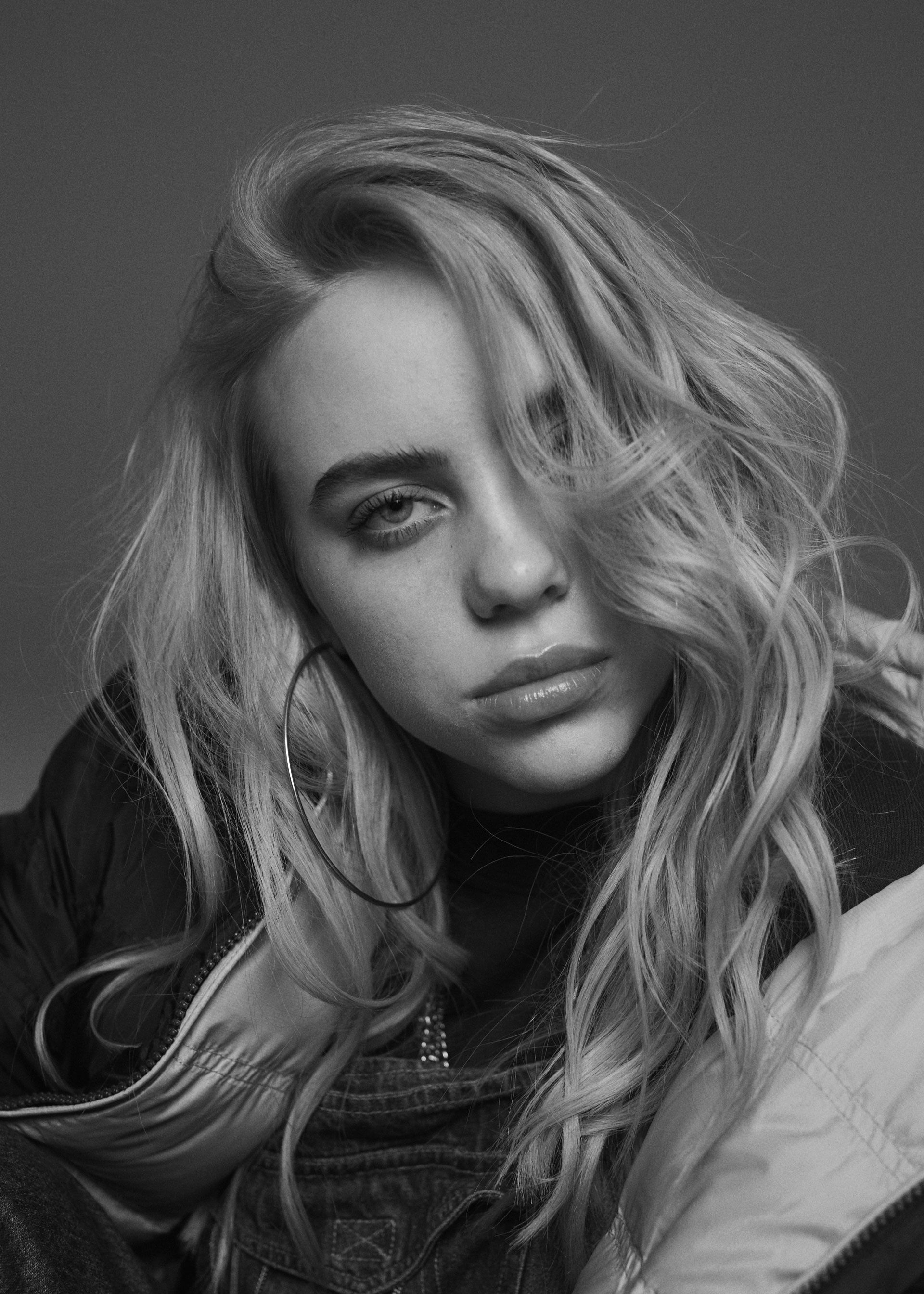 Detail Foto Billie Eilish Keren Nomer 19