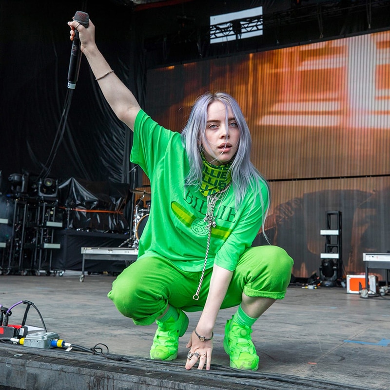 Detail Foto Billie Eilish Keren Nomer 44