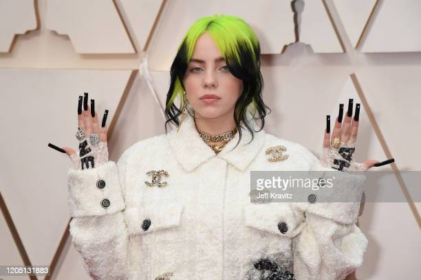 Detail Foto Billie Eilish Keren Nomer 45