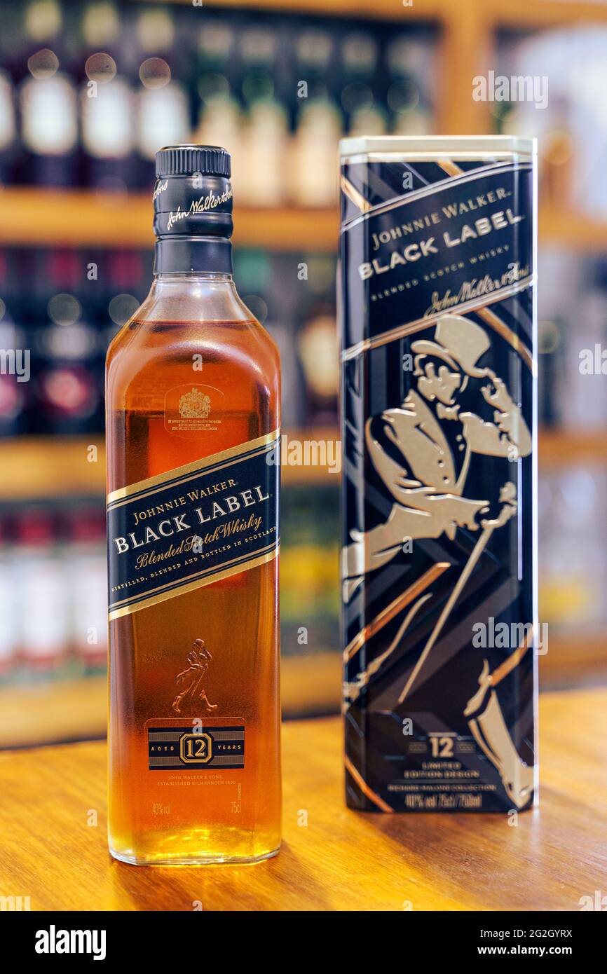 Detail Foto Black Label Whiskey Nomer 50