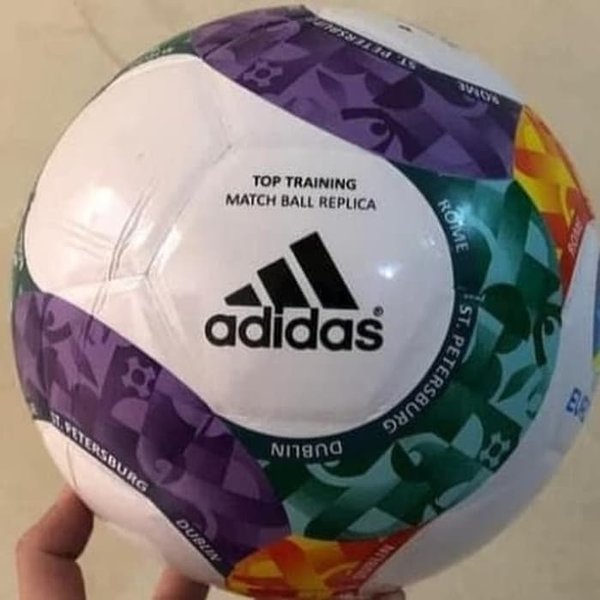 Detail Foto Bola Kaki Nomer 38