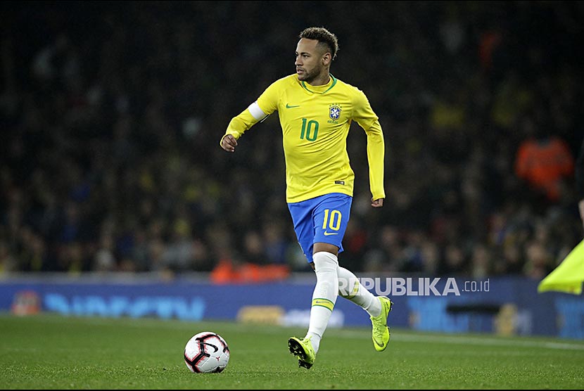 Detail Foto Bola Neymar Nomer 9