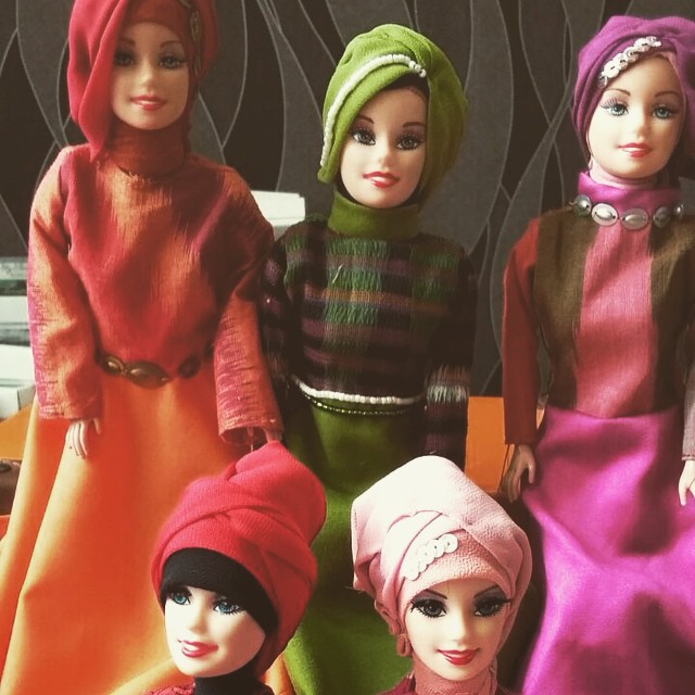 Detail Foto Boneka Berhijab Nomer 25