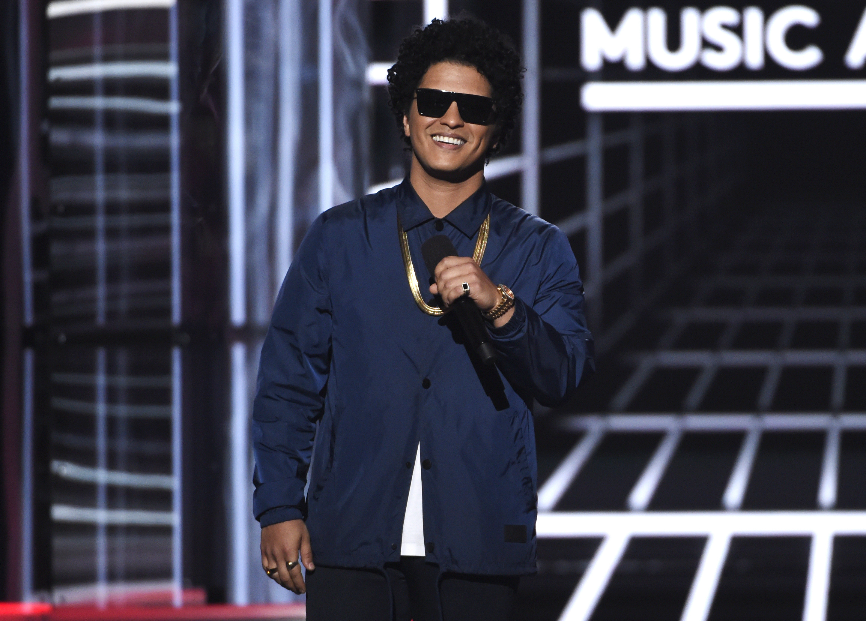 Detail Foto Bruno Mars Nomer 16