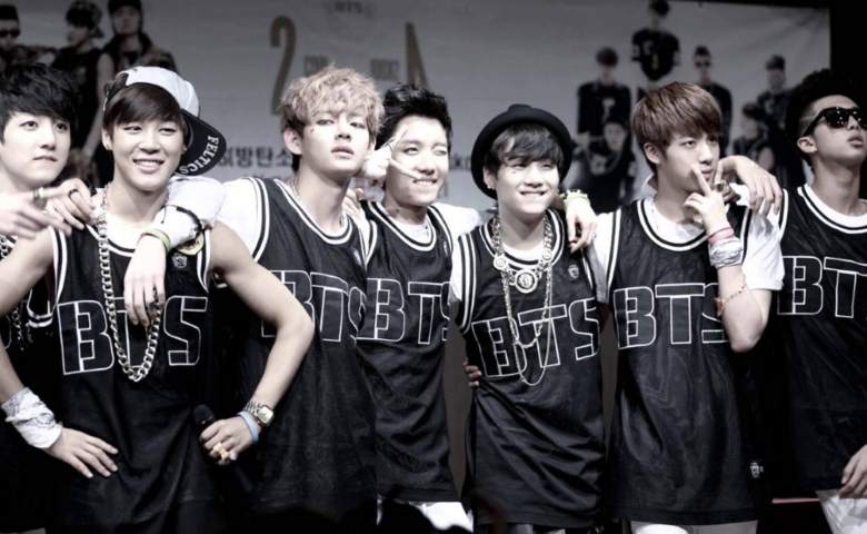 Detail Foto Bts Awal Debut Nomer 18