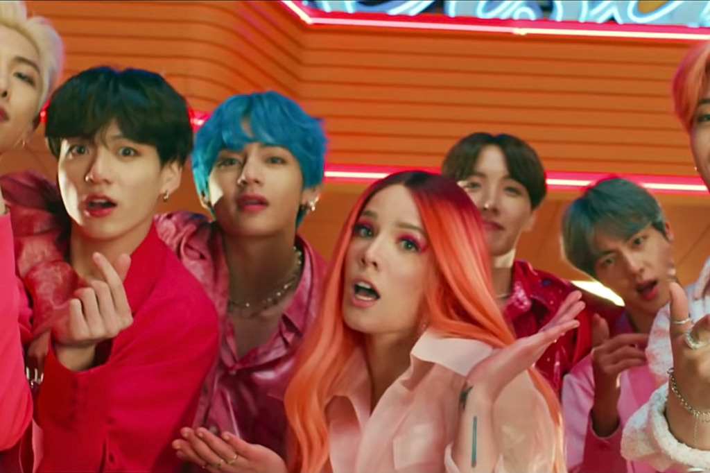 Detail Foto Bts Boy With Luv Nomer 35
