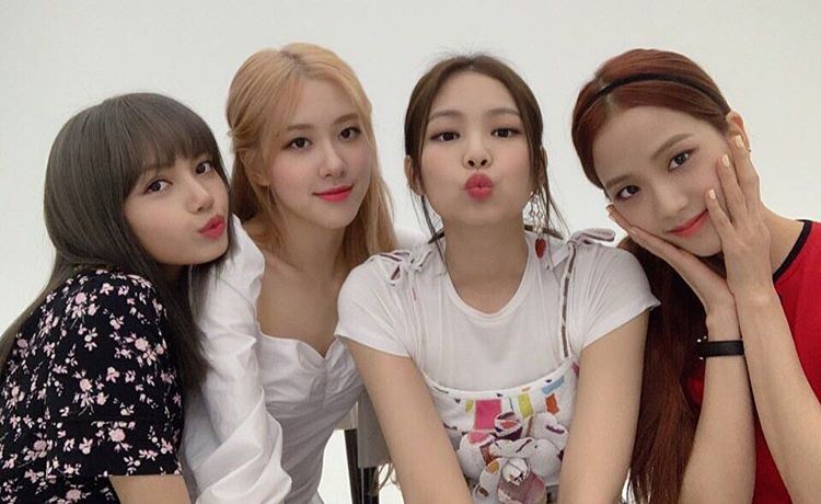 Detail Foto Bts Dan Blackpink Asli Nomer 51