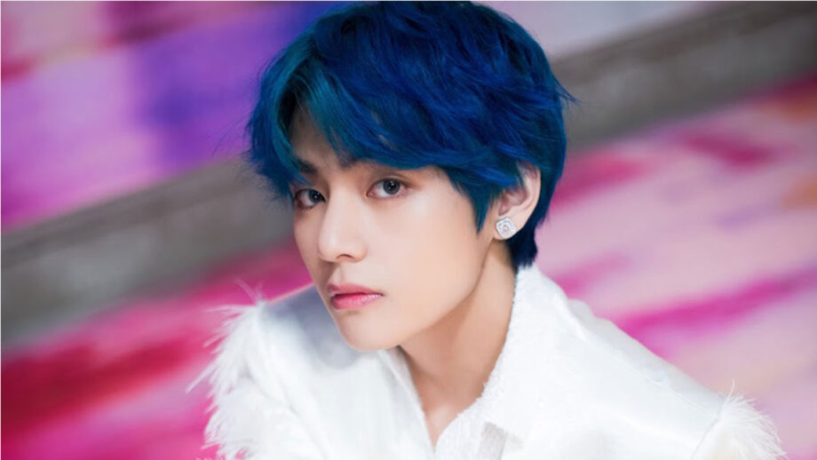 Detail Foto Bts Kim Taehyung Nomer 18