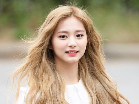 Detail Foto Bts Menjadi Perempuan Nomer 19