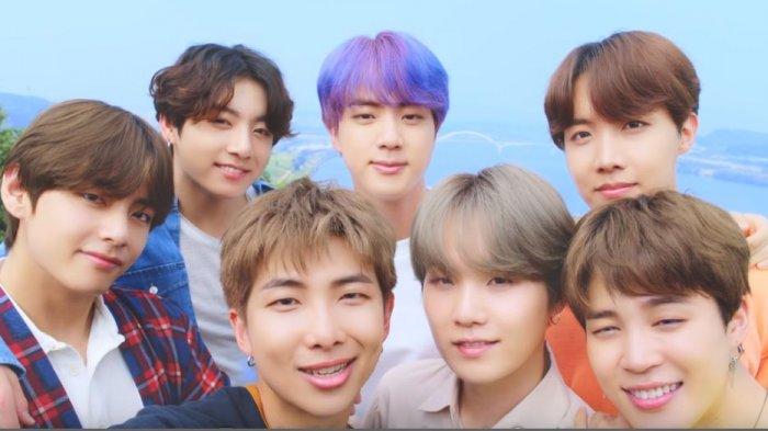 Detail Foto Bts Menjadi Perempuan Nomer 42