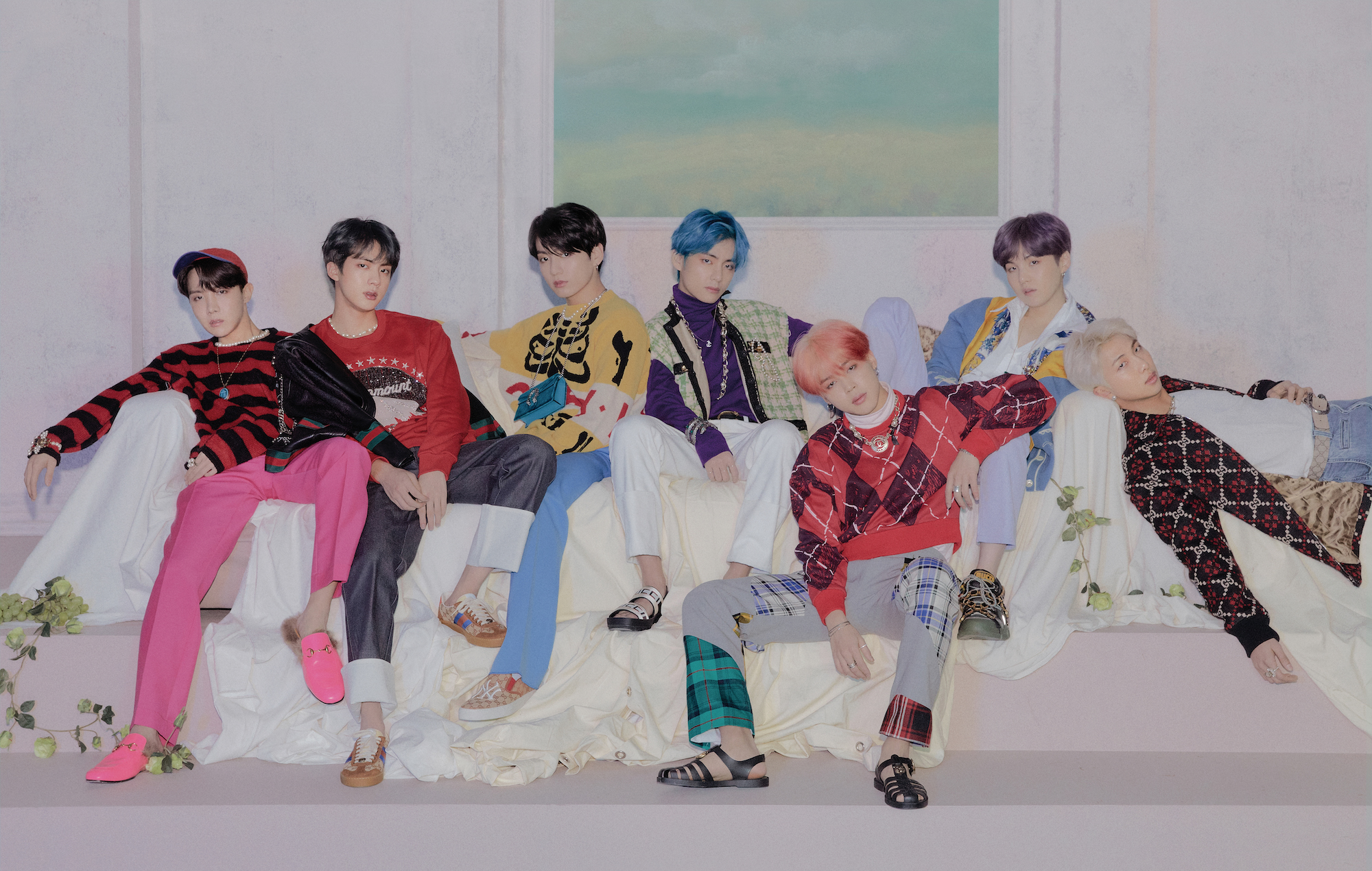 Detail Foto Bts Persona Nomer 4