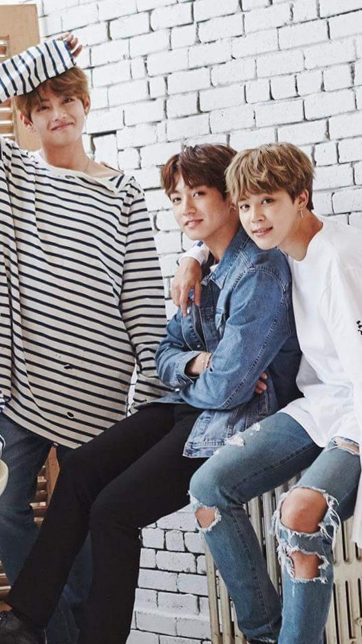 Detail Foto Bts V Jungkook Dan Jimin Nomer 2