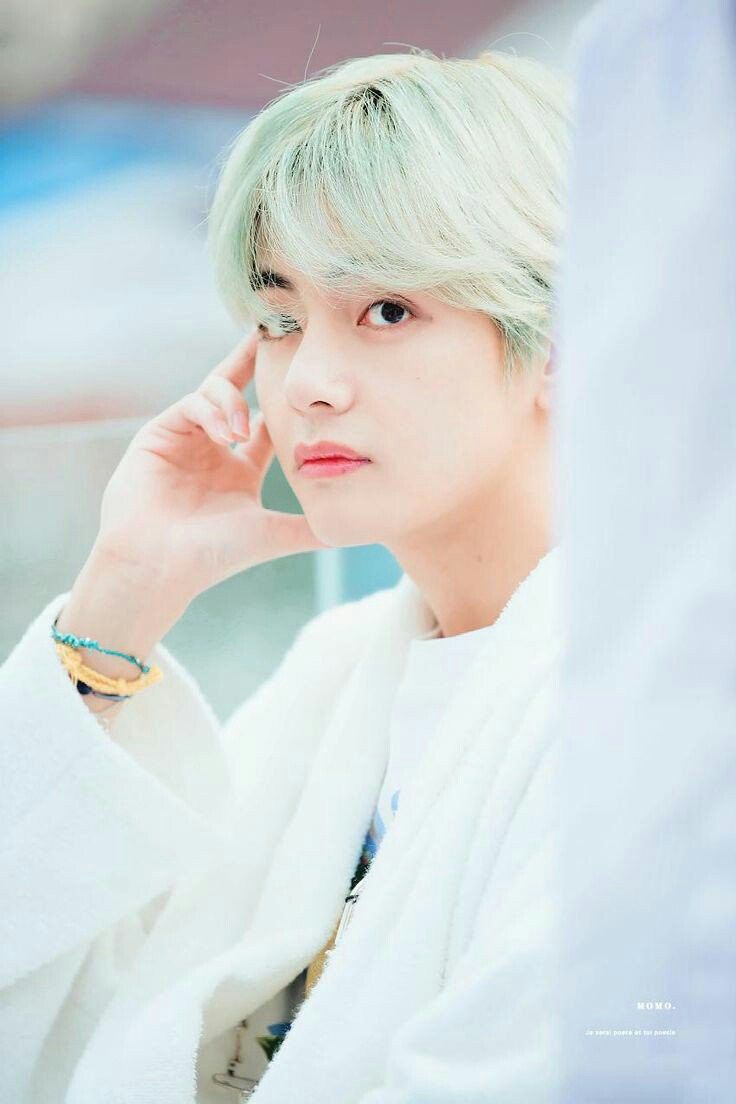 Detail Foto Bts V Terbaru Nomer 2