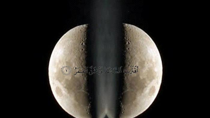 Detail Foto Bulan Pernah Terbelah Nomer 31