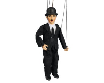 Detail Charlie Chaplin Figurine Nomer 8