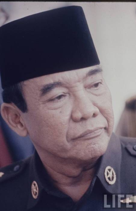 Detail Foto Bung Karno Dan Pusakanya Nomer 38