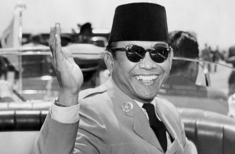 Detail Foto Bung Karno Pidato Nomer 24