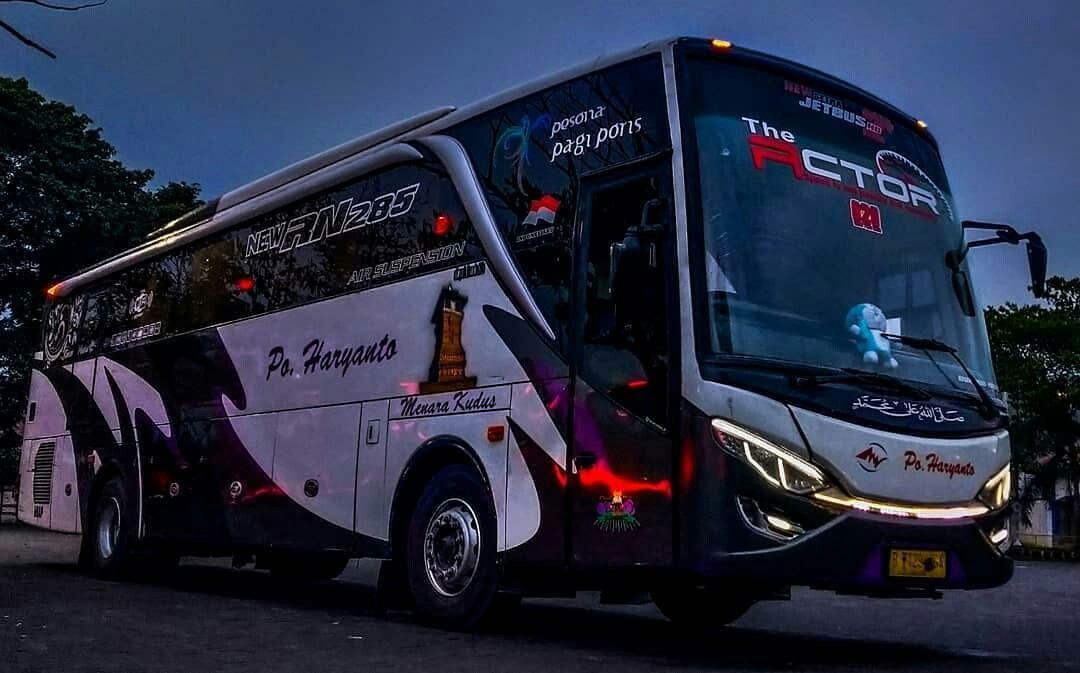 Detail Foto Bus Haryanto Nomer 37